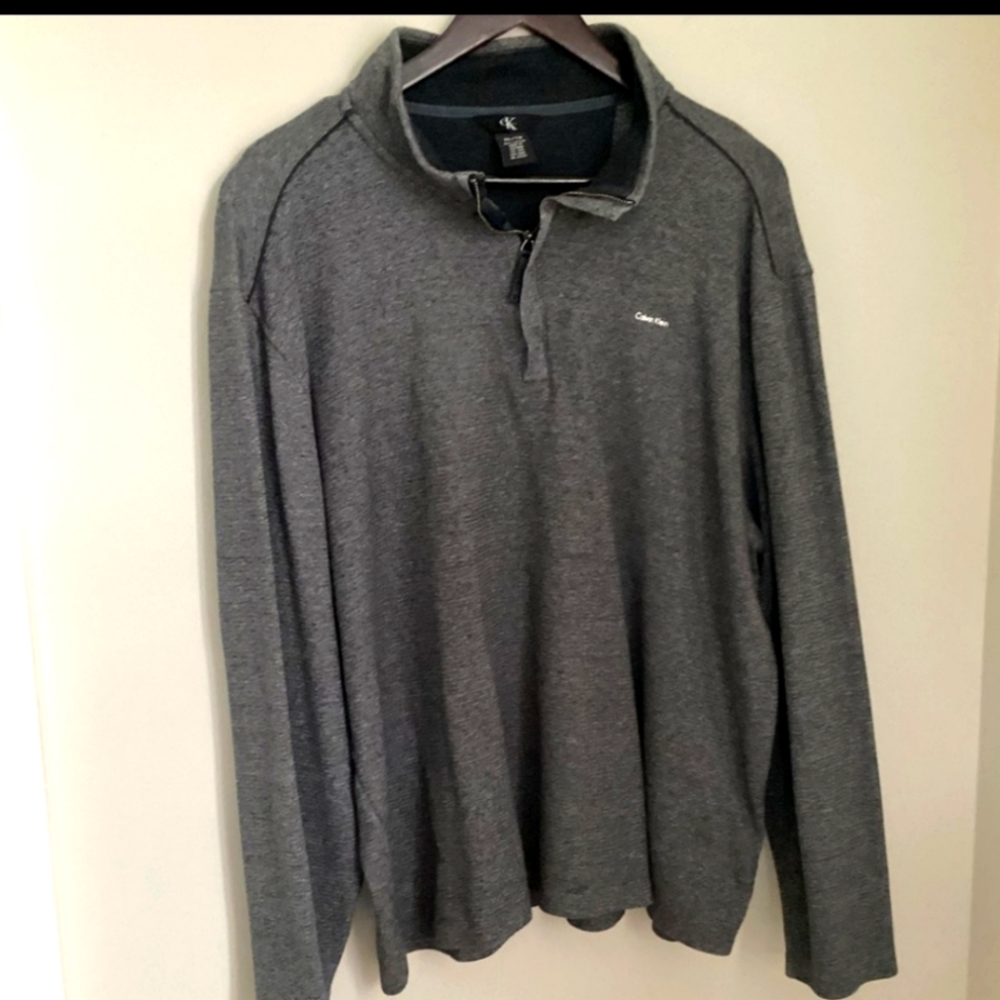 Mens XL 1/4 zip Calvin Klein pullover.